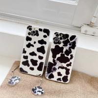 iPhone 11 珍珠波點邊框奶牛紋(含掛飾)彩繪殼
