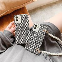 iPhone Xs 小香風(含珍珠手鍊)小羊皮保護殼