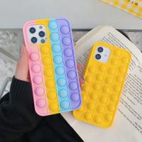 iPhone 11 立體彩虹減壓硅膠保護殼