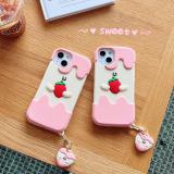 iPhone 13 奶油草莓(含同款掛飾...